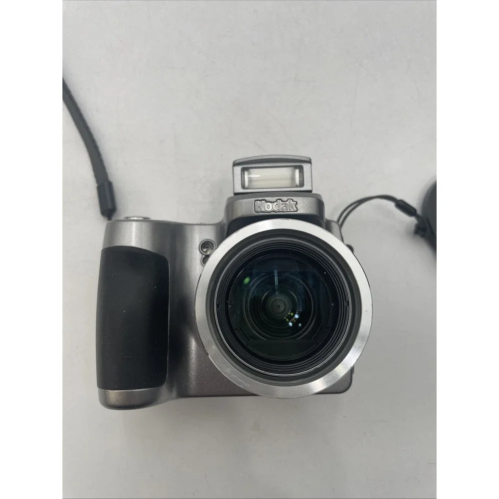 Kodak EasyShare Z740 5MP Digital Camera 10X Zoom+Battery+SD Card-TESTED